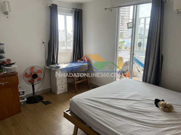 Bán nhà quận 3 hxh 70m2 5 tầng nở hậu 9m chdv 16 pn lê văn sỹ 9.5 tỷ.