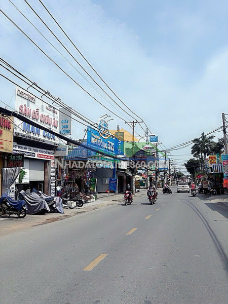 Nơi bạn có thể vừa ở vừa kinh doanh tốt-khu vực nhộn nhịp-an ninh-11,2tỳ