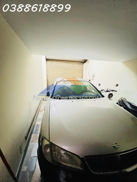 Bán nhà mặt hồ ngã tư sở 100mx4t, mt 10.5m – ô tô tránh – 1 căn duy nhất