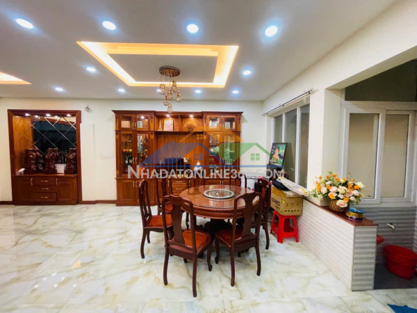 Bán biệt thự - 4 tầng  - tặng full nội thất xịn - f tân sơn nhì - khu vip