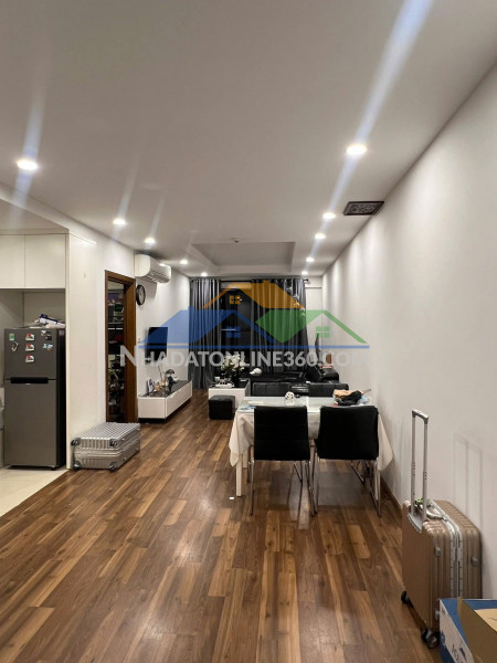 Cho thuê căn hộ 2n toà s goldmark city full đồ, sẵn slot oto, vào ở luôn, giá 13tr