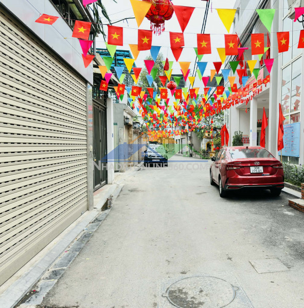 Bán nhà đàm quang trung, 100m, mt 5m, ôtô vào nhà, gần aeon mall, 15.5 tỷ