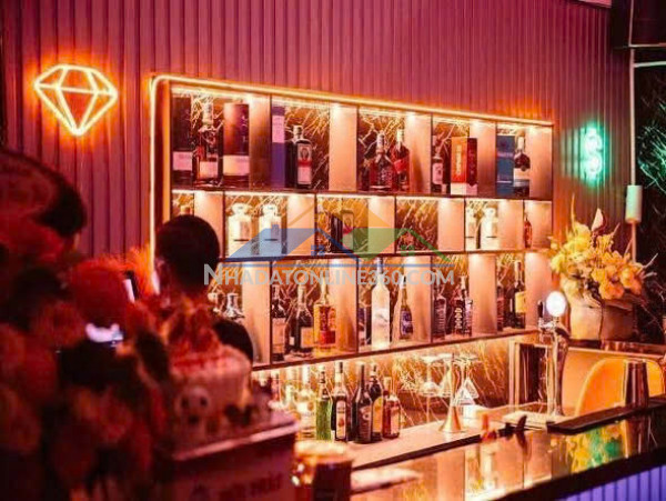 Sang nhượng quán bar gold lounge phú mỹ hưng tp.hcm