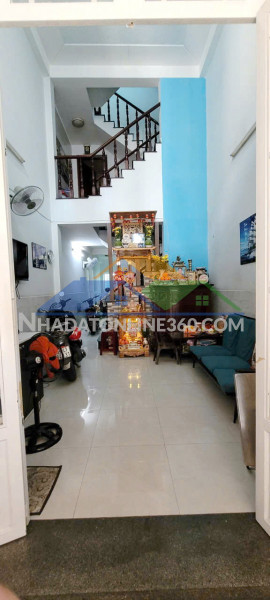 Nhà 4 tầng mặt tiền đường đào cam mộc p5q8. giá: 11 tỷ