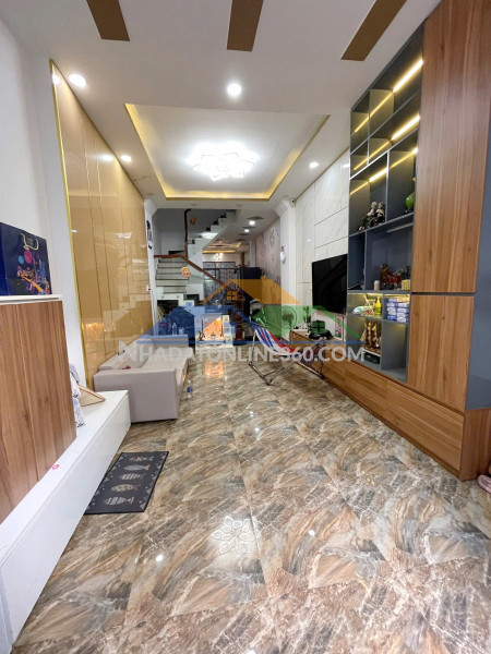 Nhà mới 6 tầng hẻm thông đường âu dương lân p. chánh hưng. giá 8,96 tỷ tl