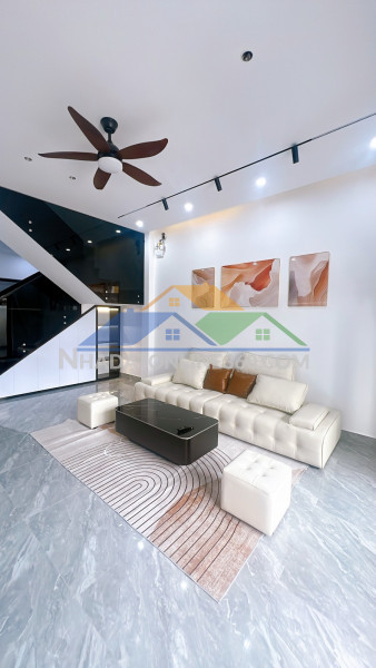 Nhà 2 tầng bàu cầu 11 hoà xuân, 90m2, 3pn, đường 5.5m, giá 6.1 tỷ