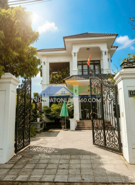 Sang nhượng shop mặt tiền nguyễn thị thập – q7