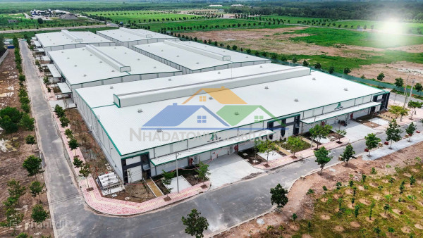 Nhà xưởng xây dựng sẵn, cho thuê lâu dài, với dt thuê linh hoạt, tiếp nhận nhiều ngành nghề