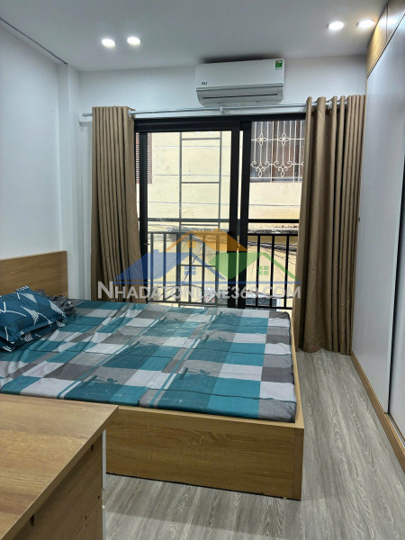 Cho thuê ccmn đẹp full đồ thoáng ban công tại ngõ 105 láng hạ, đống đa