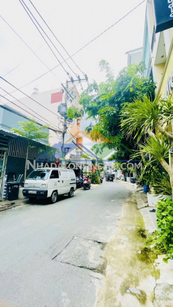 Siêu phẩm chdv vườn lài tân phú dòng tiền 140tr/th 190m2, 5tầng thang máy nhỉnh 23 tỷ