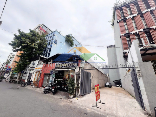 Bán quỹ đất khan hiếm mặt tiền kd đ.đinh công tráng, quân 1 - dt siêu lớn 148m2 ngang 5,4m*30m full thổ cư- 0938676685 giang giang