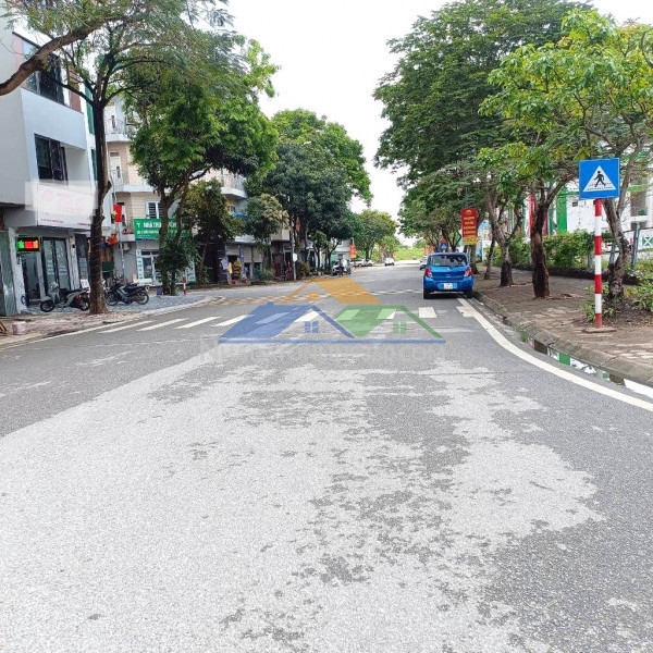 Siêu phẩm tđc việt hưng - 6 tầng thang máy - view thoáng vĩnh viễn [0372311369]