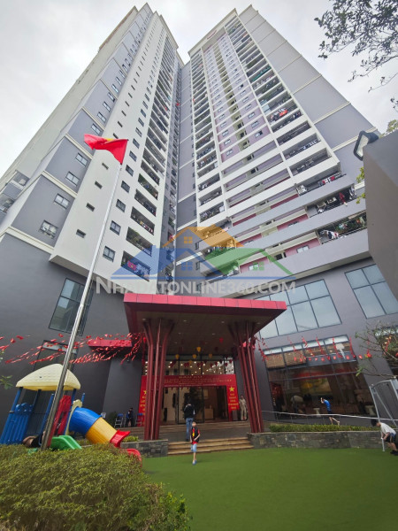 Bán căn hộ tòa lạc hồng phú thượng 77m2- 2n2vs- giá 6,6 tỷ