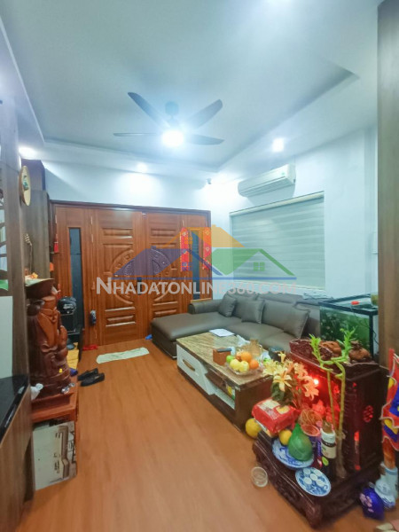 Nhà mặt ngõ ô tô – góc 2 mặt thoáng – kinh doanh nhỏ – nhà mới ở ngay