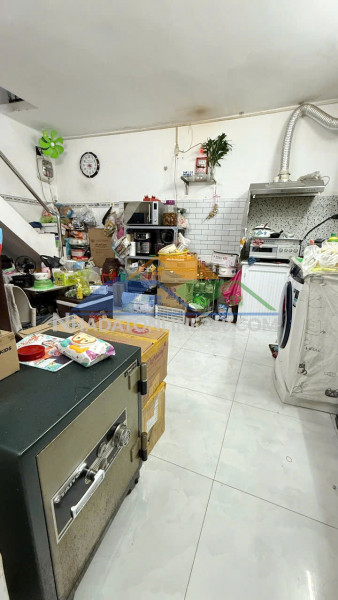 Nhà mới 2 tầng (5.8x10m) sát hxh đường dương bá trạc p1q8. giá: 5.68 tỷ