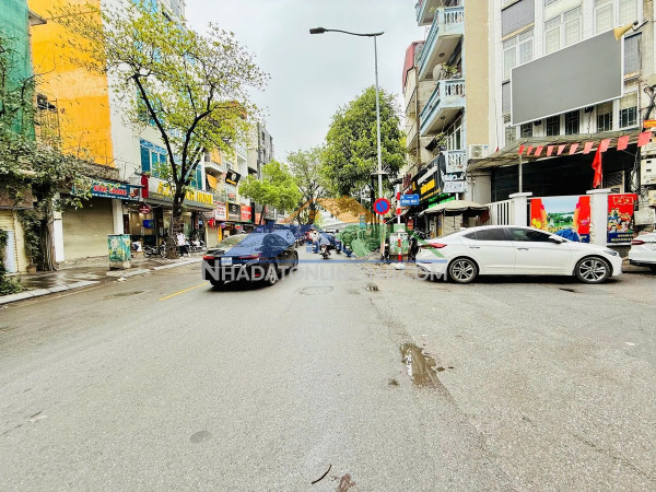 Mặt phố  đống mác đông mác 78m2 x 2 tầng mt 5.6m  cần bán gấp