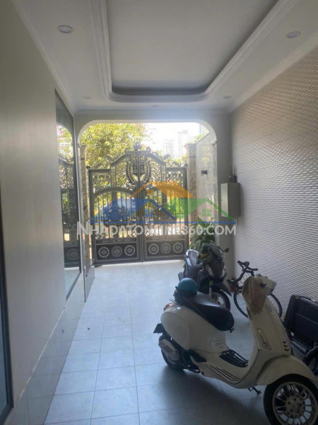 Bán nhà quận 2 ngang 7m ,có thang máy và gara ô tô tại an phú quận 2