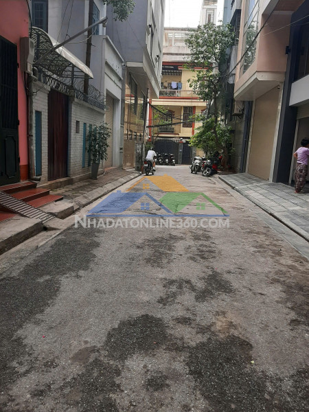 Bán nhà phân lô phố láng hạ 7 tầng thang máy giá 35 tỷ