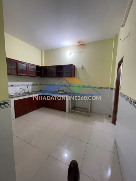 Bán nhà đúc thật hẻm an ninh – tân phú – giá 6,5 tỷ