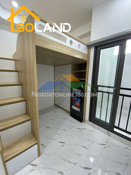 Sang nhượng shop cho thuê váy 2 tầng  hoàng cầu (đống đa), hà nội hơn 100tr