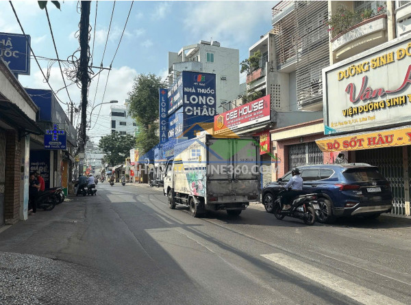 Chỉ 26 tỷ có nhà mtkd gần chợ bà chiểu ngang 4.7m 124m2 5 tầng phan văn trị kd sầm uất.