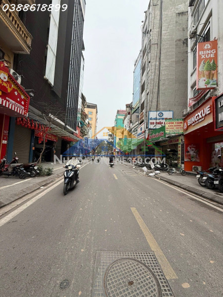 Bán nhà mặt phố chùa láng 136mx5t - kinh doanh - vỉa hè - giá chỉ nhỉnh 500 tr/m2