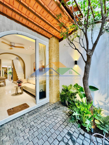 Siêu phẩm nàng thơr - 60m2 - khu vip xô viết nghệ tĩnh - ngay làng đh - bên xe miên đông - sổ vuông a4 - chỉ 7.x tỷ