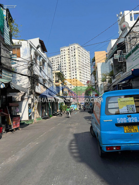 P21 - xvnt - bình thạnh - sát q1 - 2pn lớn - hẻm dân trí 3m - cách mt 80m - chính chủ - gấp bán 5.2 tỷ - tl