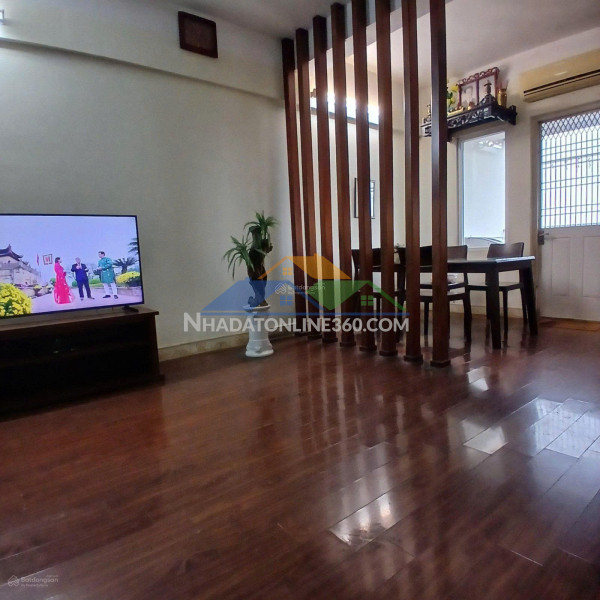 Chính chủ bán chung cư căn góc 76 m2 - nôi thất gồm 3 điêu hòa, quạt, máy giặt - kđt việt hưng