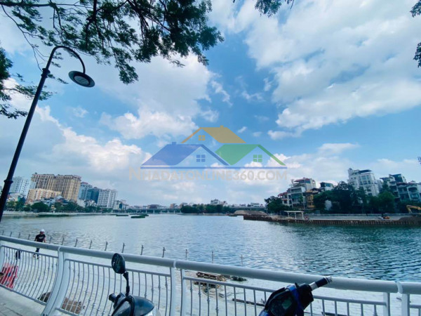 Hiếm đẹp, bán nhà mặt phố mai anh tuấn, view hồ, 7 tầng thang máy, chỉ 30 tỷ