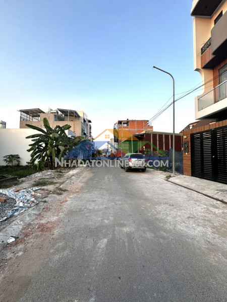 Bán nhà 4 tầng ngô chí quốc bình chiểu thủ đức - 65m2  - đường 8m - 6 tỷ