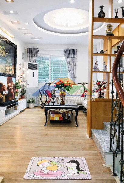 Ngõ hòa bình – diện tích 41m – nhà 3t – mt 4m – sân rộng – giá chỉ – 8.5 tỷ