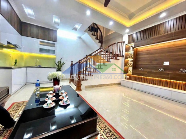 Phan kế bính 35m x5 tầng x mt 5m7 giá 10,8 tỷ nhà đẹp,full nội thất