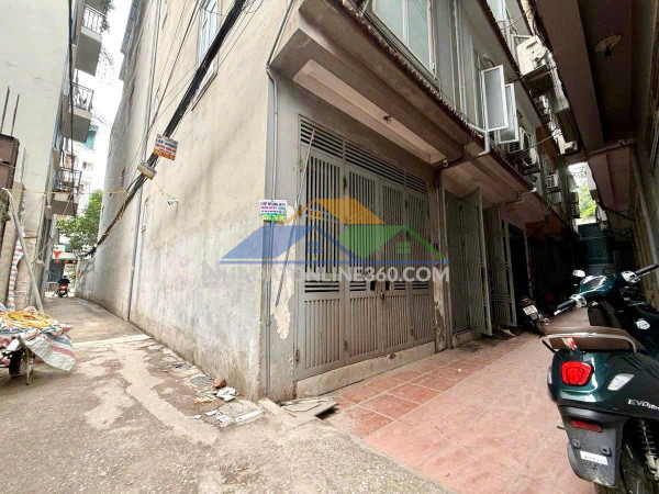 Bán nhà thanh lân 30m2. 4 tầng. mặt tiền 3.6m. giá đẹp 6.55 tỷ hoàng mai hà nội