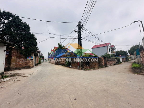 Dừng lại 3 giây – lô góc 96m này đáng để xuống tiền!