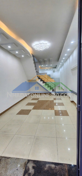 Nhà 4.1x16m/nh4.3m hẻm 154 âu dương lân 5p qua q1