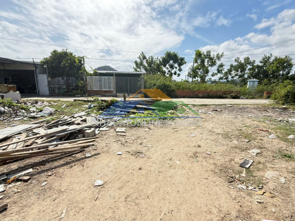 Bán 3 lô đất hẻm oto thông (cách đường số 22 tầm 20m), nam nha trang.