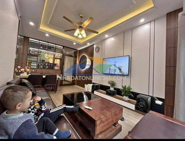 Đặng văn ngữ – diện tích 56m² – 4 tầng – mặt tiền 6m