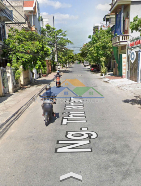 Bán nhà mặt đường ngô thì nhậm - tặng nhà 2 tầng, giá êm ái...