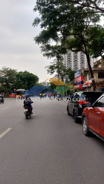 Bán toà văn phòng 9 tầng 2 mặt đường, mặt phố khuất duy tiến - lê văn lương