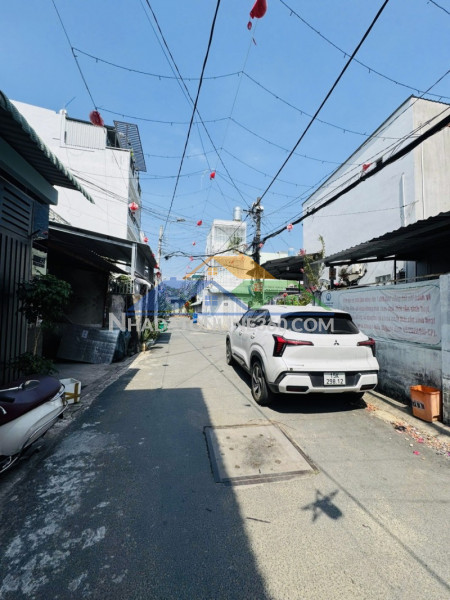 Nhà mới đẹp – shr – đường thông – trung mỹ tây q12 – chỉ 5 tỷ 500.