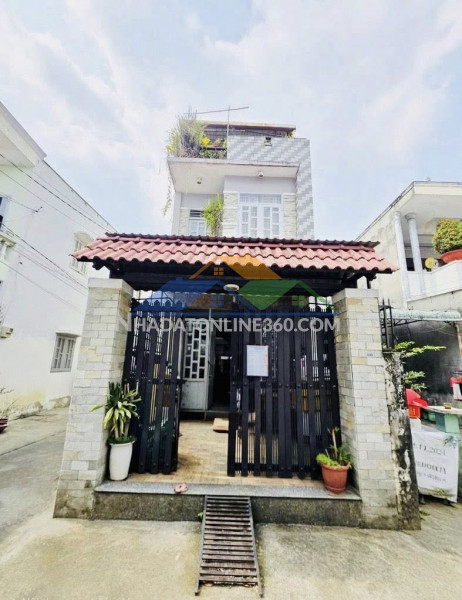 Sát aeon tân phú – hương lộ 3 – 93m2 – ngang 4.3m – hxh – 3 tầng 4pn nhỉnh 6