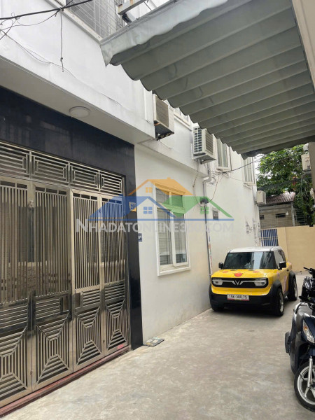 ????bán nhà an đà - đông khê - 41m 3 tầng - vf3 đỗ cửa - gần ngay bigc