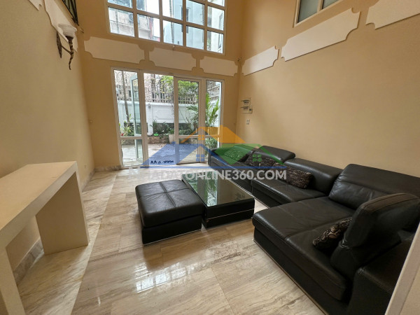 Bán nhà ngọc hà đội cấn, 153m2, mặt tiền 10m, gần lăng bác, gần hồ đầm tròn, chỉ 23 tỷ