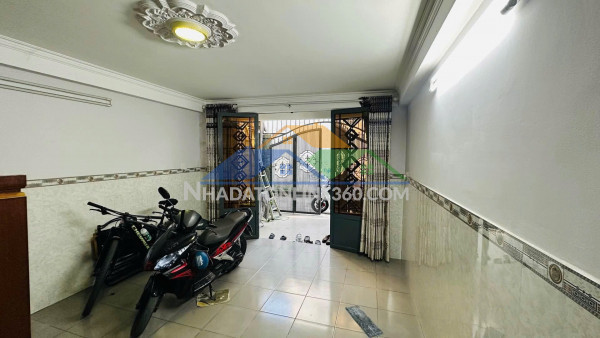 Nhà đẹp đông hưng thuận – hẻm 1 sẹc nguyễn văn quá – gần mt – giá tốt 5,3 tỷ