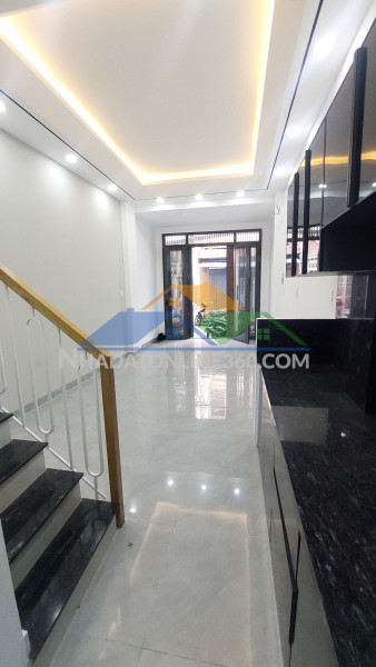 Nhà đẹp hẻm xe hơi rạch âu dương lân – q8 – 3.3/3.9m x10m – 3 tầng – giá 6.8 tỷ