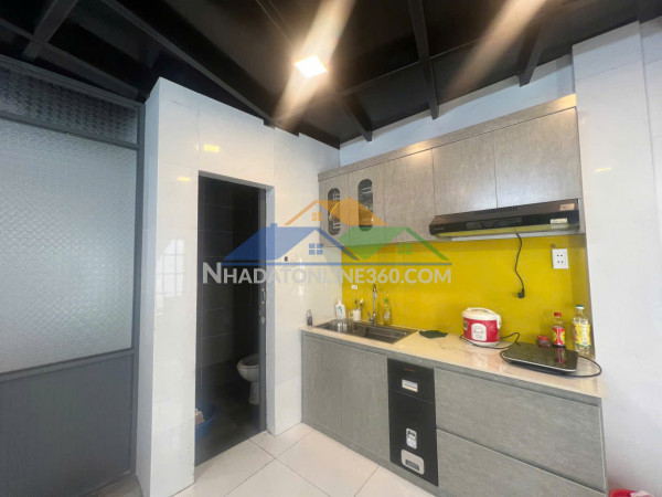 ♥ mt kinh doanh đường 5.5m lề 3m, gần ông ích khiêm, 3 tầng, 3.x tỷ