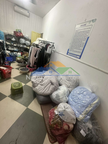 Chính chủ cần sang nhượng tiệm giặt là tại trần duy hưng, hà nội