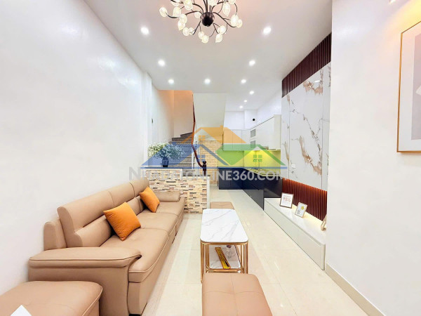 Chủ cần bán gấp, nhà phúc lợi,  5 tầng 34m - full nội thất - ở 5,6 tỷ, ngay