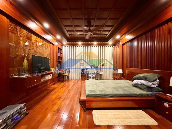 Siêu hiếm! mặt phố giáp nhất –  9 tầng thang máy – 2 mặt tiền – vỉa hè rộng – kinh doanh đỉnh – 49tỷ